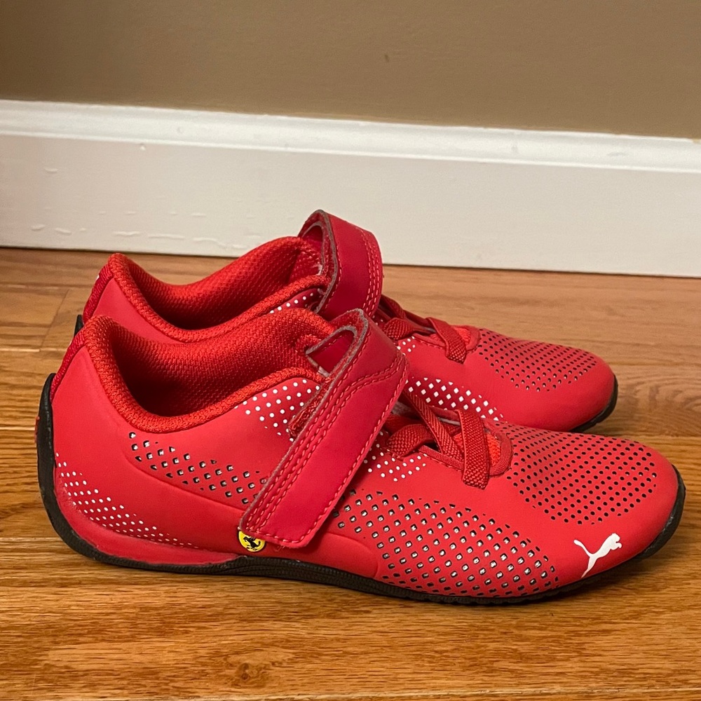 Puma Ferrari Drift Kids Red Sneakers